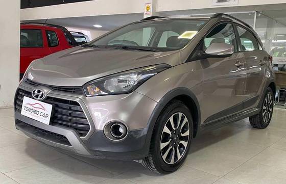 HYUNDAI HB20X 1.6 16V STYLE FLEX 4P MANUAL